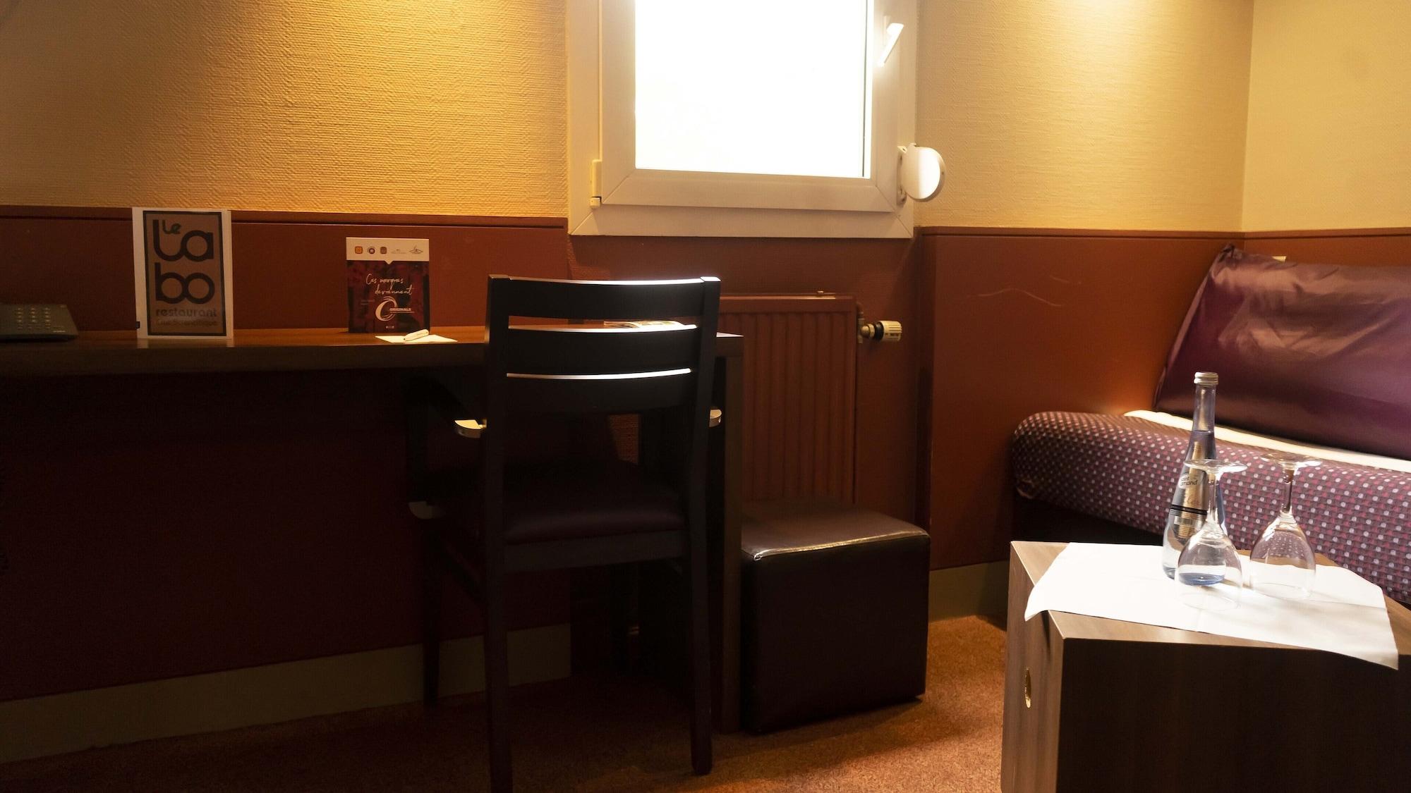 The Originals City, Hotel Ascotel, Lille Est Grand Stade Villeneuve-d'Ascq Ngoại thất bức ảnh