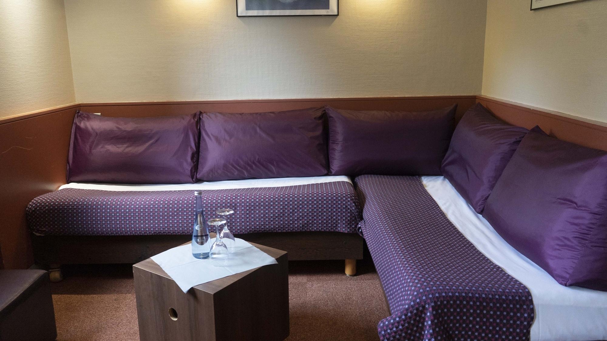 The Originals City, Hotel Ascotel, Lille Est Grand Stade Villeneuve-d'Ascq Ngoại thất bức ảnh