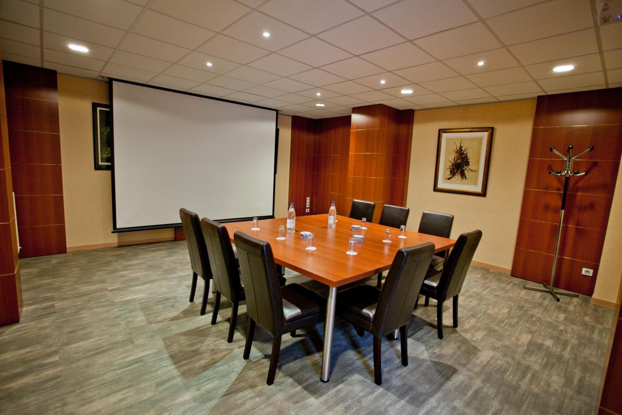 The Originals City, Hotel Ascotel, Lille Est Grand Stade Villeneuve-d'Ascq Ngoại thất bức ảnh